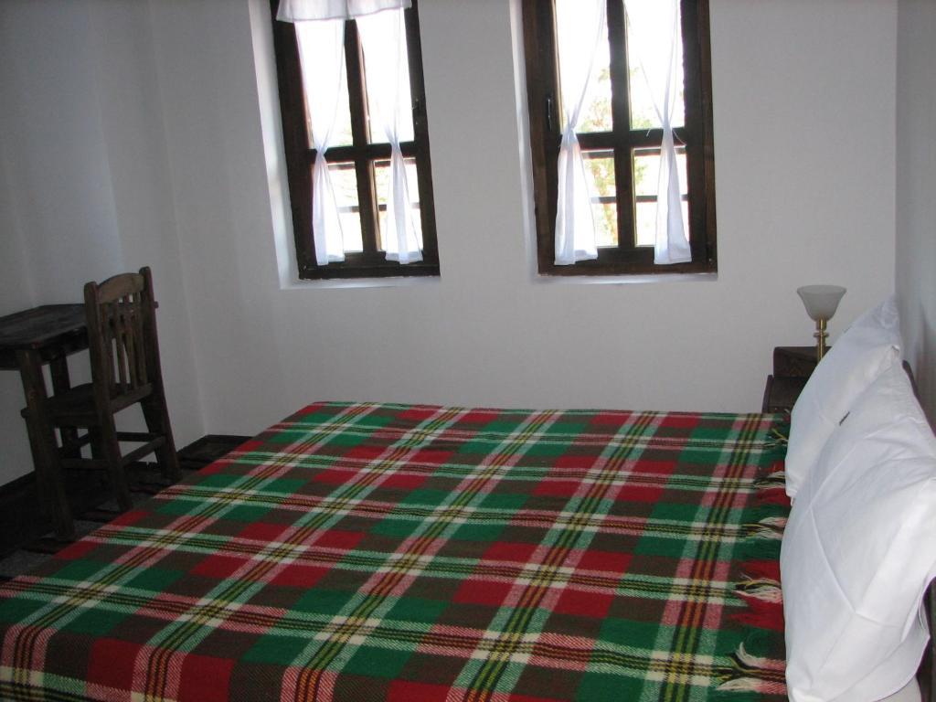 Family Hotel Kalifer Kalofer Chambre photo